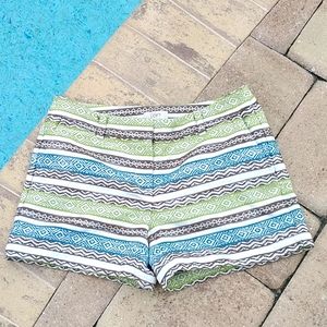 LOFT Riviera Aztec Chino Embroidered Short Size 4